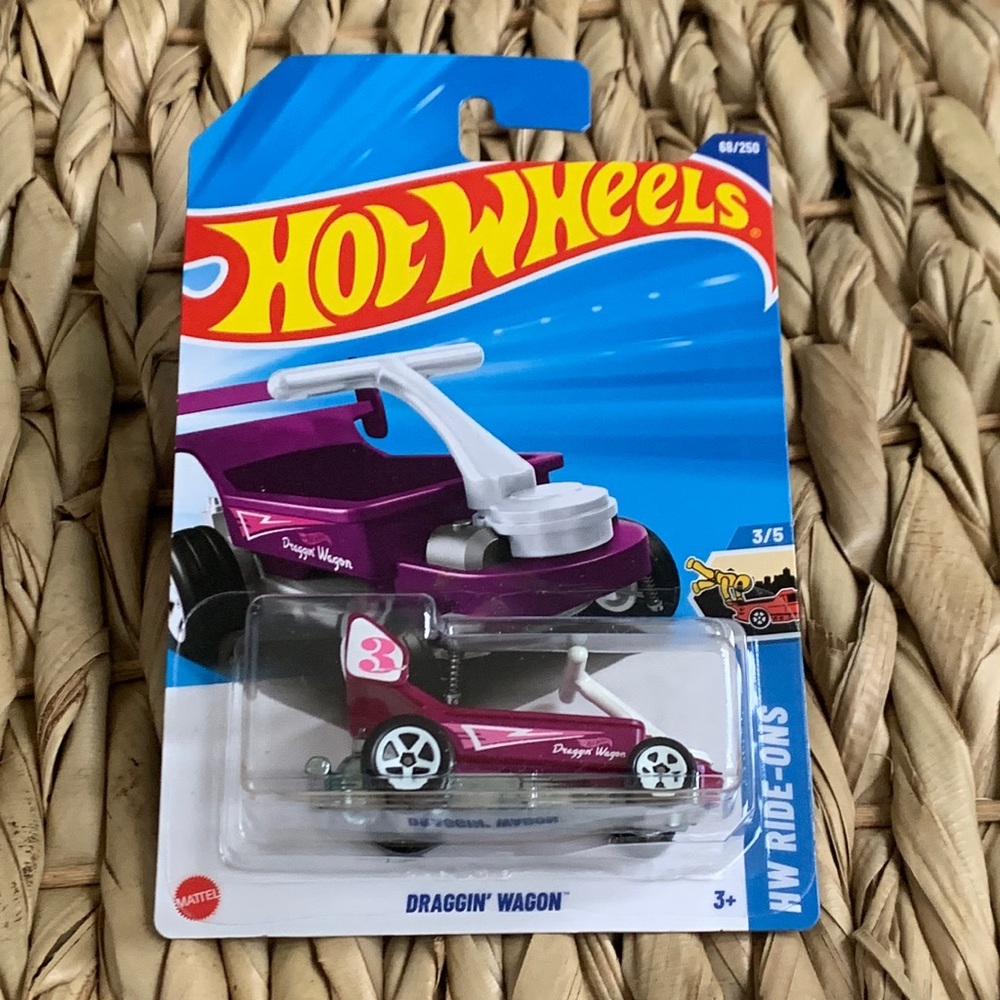 Draggin Wagon Dragster Vehicle HW Ride Ons Car Hot Wheels HotWheels Racing 2025